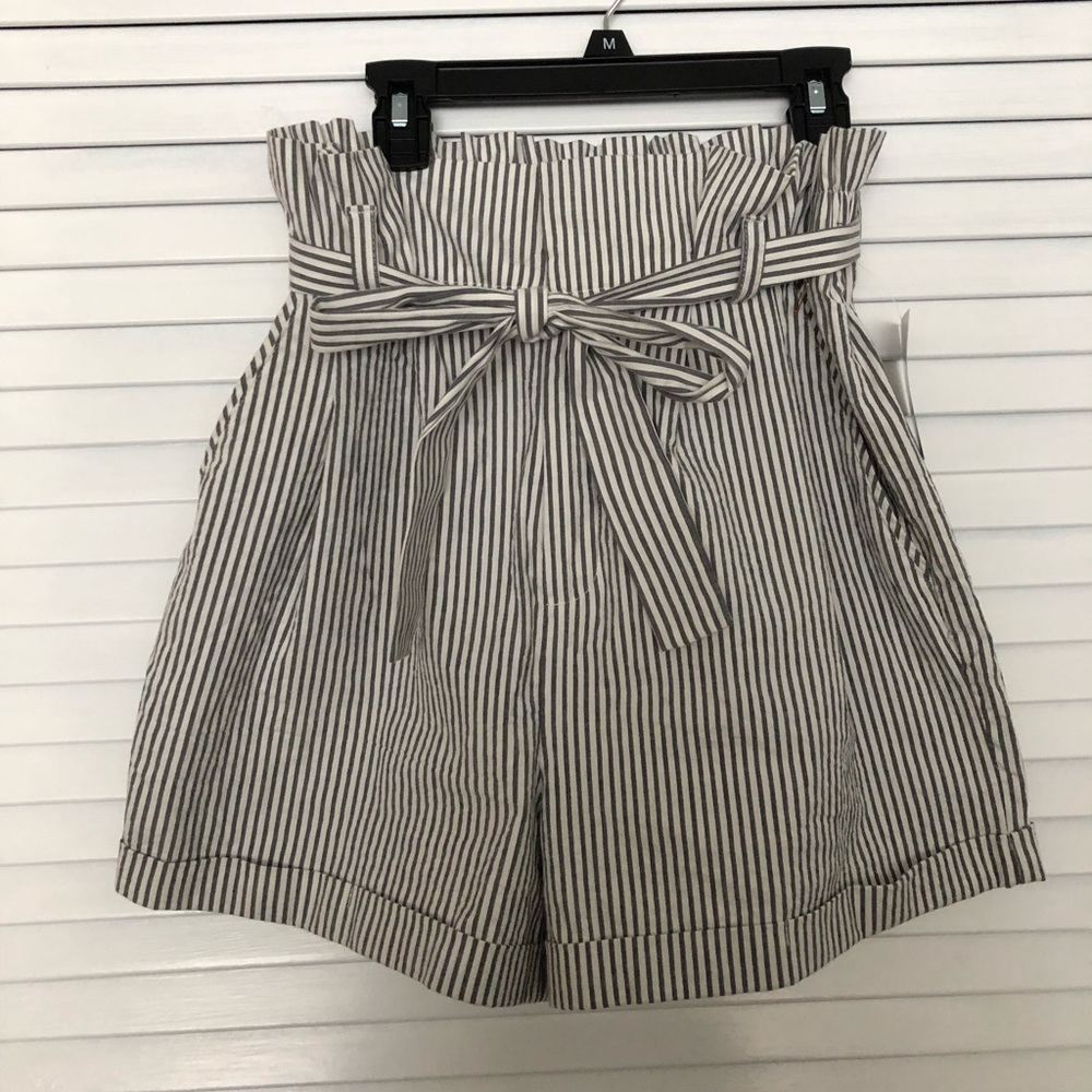 NEW WITH TAGS: Paper bag waist shorts with stripes